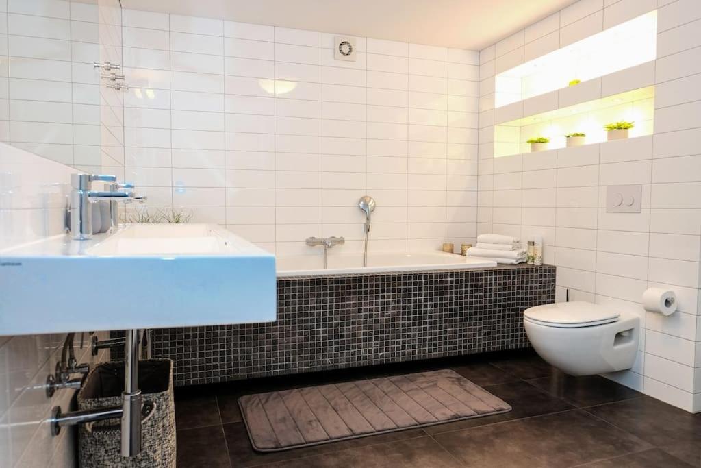 #Stayhere - Spacious Luxury Town Hall 3Bdr Apartment VNO Exteriér fotografie